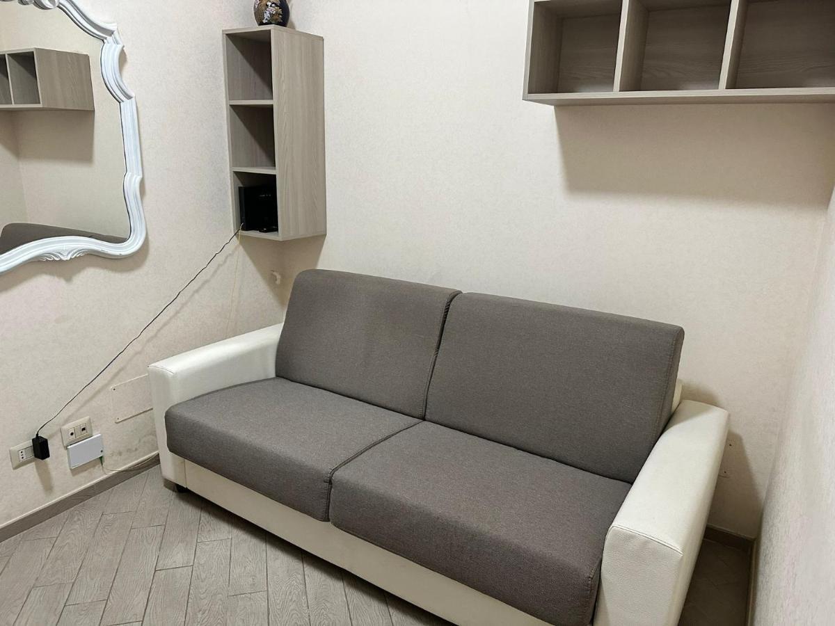 Roma Chic Residenza Gemelli Apartment Екстериор снимка