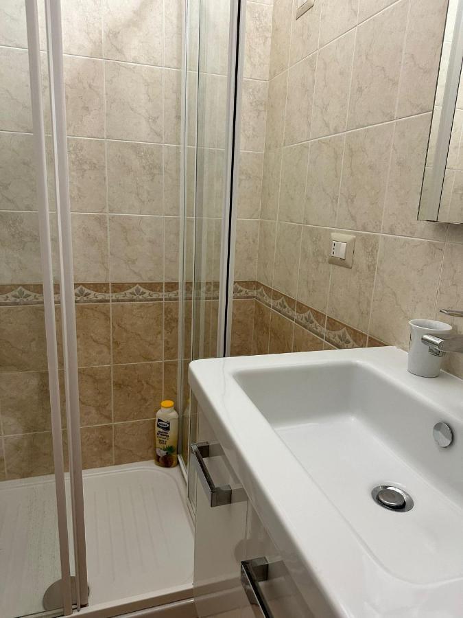 Roma Chic Residenza Gemelli Apartment Екстериор снимка