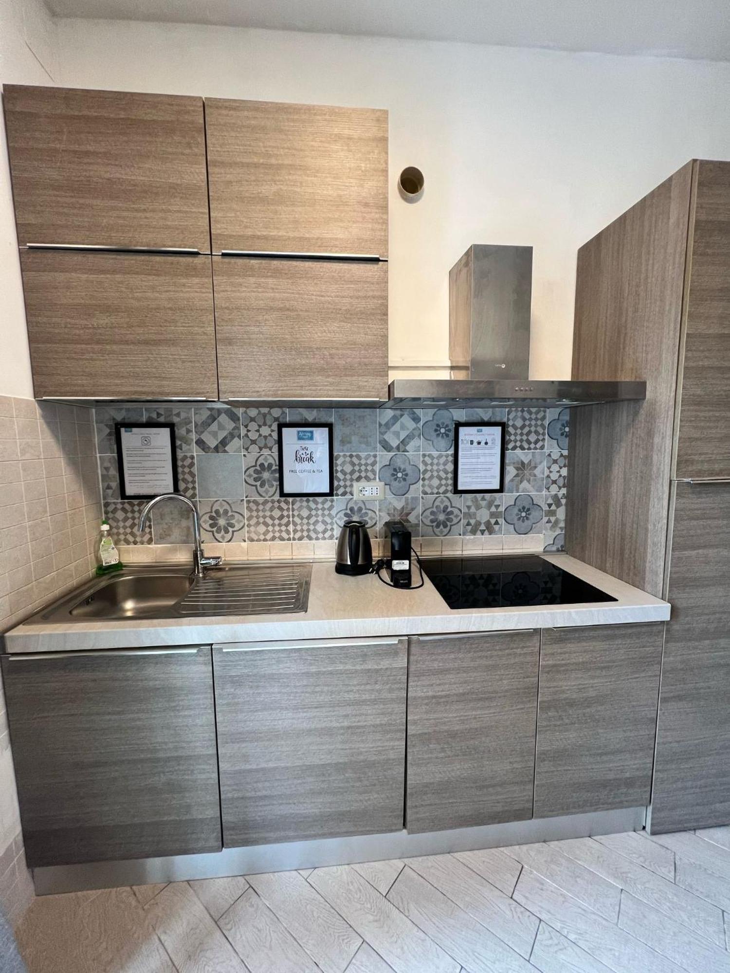 Roma Chic Residenza Gemelli Apartment Екстериор снимка