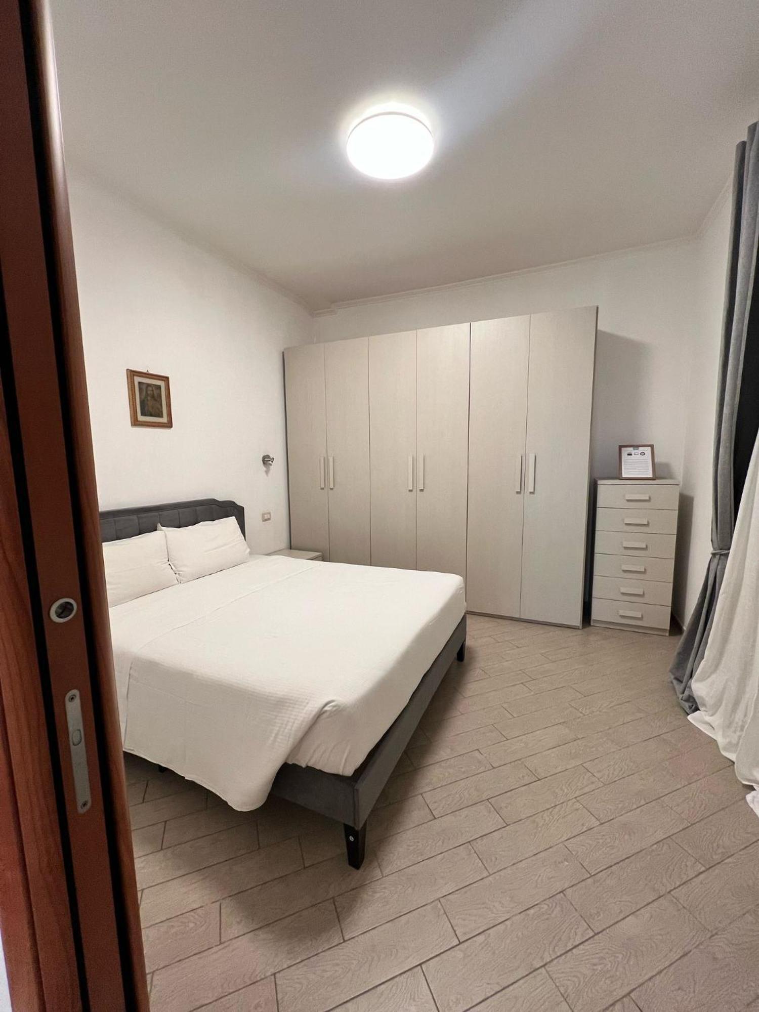 Roma Chic Residenza Gemelli Apartment Екстериор снимка
