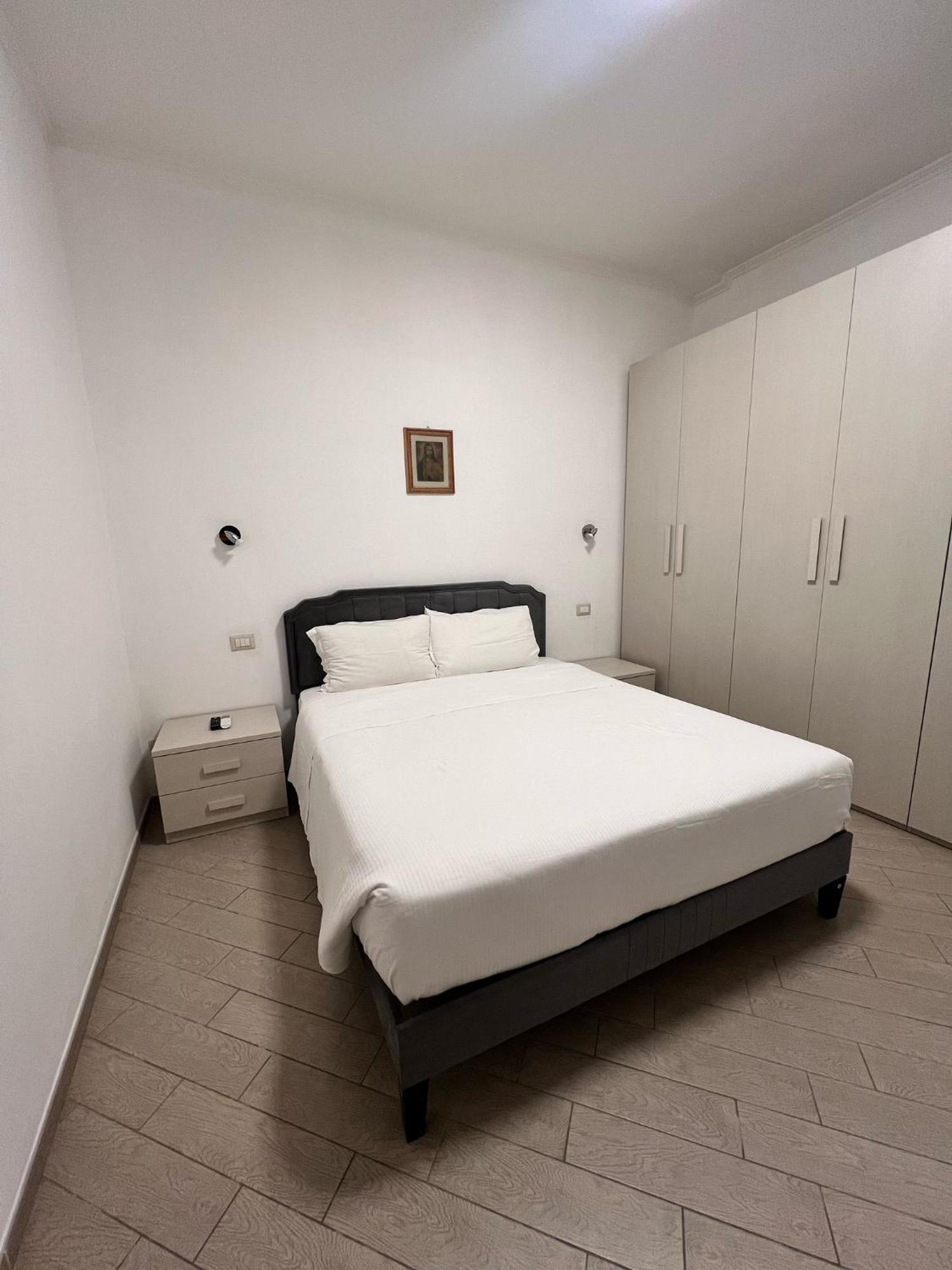 Roma Chic Residenza Gemelli Apartment Екстериор снимка